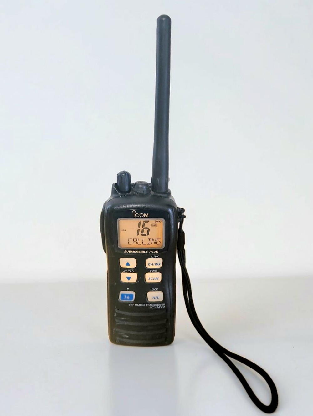 iCom M72 Submersible VHF Marine Transceiver Hand Held